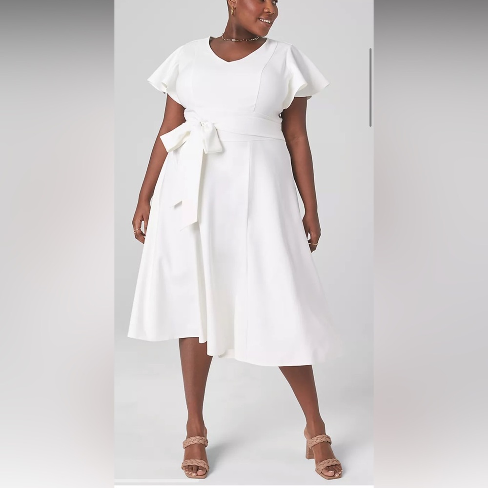❤️ Ivory/White Lena V-Neck High-Low Midi Dress- Petite